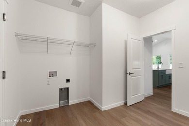 The Jasper has a welcoming interior with impressive vaulted on Prairie Falls Golf Club in Idaho - for sale on GolfHomes.com, golf home, golf lot