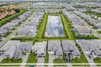 Brand new, never lived in luxury home on the absolute best long on Boca Raton Municipal Golf Course in Florida - for sale on GolfHomes.com, golf home, golf lot