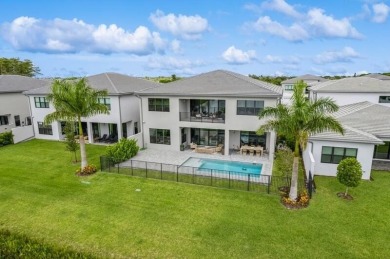 Brand new, never lived in luxury home on the absolute best long on Boca Raton Municipal Golf Course in Florida - for sale on GolfHomes.com, golf home, golf lot
