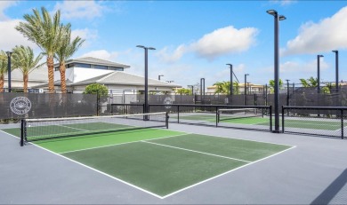 Brand new, never lived in luxury home on the absolute best long on Boca Raton Municipal Golf Course in Florida - for sale on GolfHomes.com, golf home, golf lot