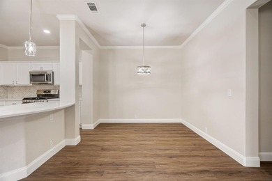 Beautifully updated home in the highly sought-after Frisco Lakes on Frisco Lakes Golf Course in Texas - for sale on GolfHomes.com, golf home, golf lot