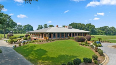 **OPEN HOUSE SATURDAY 11/22 @ 11-1!** Experience timeless on Marcus Pointe Golf Club in Florida - for sale on GolfHomes.com, golf home, golf lot