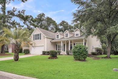 **Beautiful 1.5-Story Home on the 5th Green in Legend on Legend Oaks Plantation Golf Club in South Carolina - for sale on GolfHomes.com, golf home, golf lot