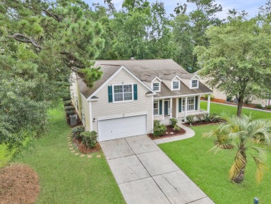 **Beautiful 1.5-Story Home on the 5th Green in Legend on Legend Oaks Plantation Golf Club in South Carolina - for sale on GolfHomes.com, golf home, golf lot