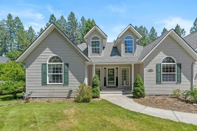 Motivated Sellers. Sitting right on the 5th green of the on Chewelah Golf and Country Club  in Washington - for sale on GolfHomes.com, golf home, golf lot