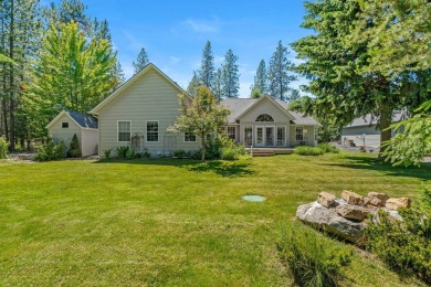 Motivated Sellers. Sitting right on the 5th green of the on Chewelah Golf and Country Club  in Washington - for sale on GolfHomes.com, golf home, golf lot