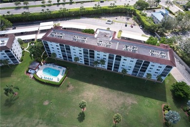 Breathtaking sunsets and immediate golf memberships for 2 are on High Point Country Club in Florida - for sale on GolfHomes.com, golf home, golf lot