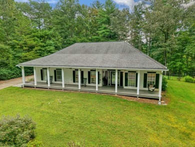First Time On The Market! ONE LEVEL LIVING - Immaculate 3BR/2BA on White Path Golf Club in Georgia - for sale on GolfHomes.com, golf home, golf lot