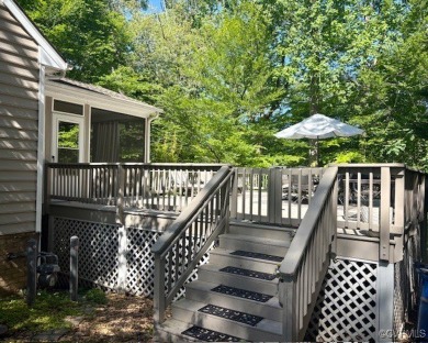 Stunning home in the sought after neighborhood of The Highlands on Highlands Golfers Club in Virginia - for sale on GolfHomes.com, golf home, golf lot