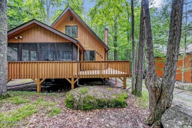 Chalet in the woods in the Northern Poconos, just over two hours on The Hideout Golf in Pennsylvania - for sale on GolfHomes.com, golf home, golf lot
