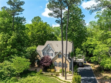 Stunning home in the sought after neighborhood of The Highlands on Highlands Golfers Club in Virginia - for sale on GolfHomes.com, golf home, golf lot