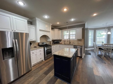 Beautiful home in a Prime location.  If you like the peace and on Mystic Creek Golf Club in Arkansas - for sale on GolfHomes.com, golf home, golf lot