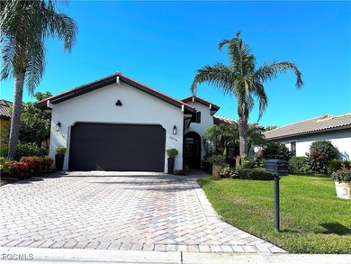 THIS LOVELY HOME IS A MUST SEE TO BELIEVE! This Meticulously on Gateway Golf and Country Club in Florida - for sale on GolfHomes.com, golf home, golf lot