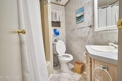 Adorable park model unit. Has been solely a vacation home since on Laurel Valley Golf Course in Tennessee - for sale on GolfHomes.com, golf home, golf lot