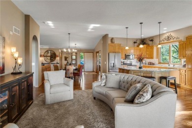 Absolutely amazing one-level living in The Wilds Golf Course on The Wilds Golf Club in Minnesota - for sale on GolfHomes.com, golf home, golf lot