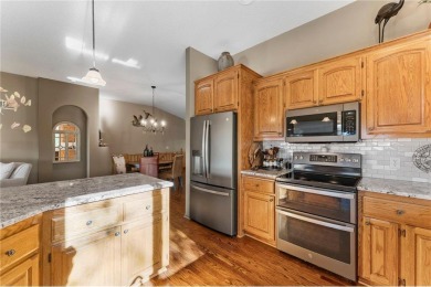 Absolutely amazing one-level living in The Wilds Golf Course on The Wilds Golf Club in Minnesota - for sale on GolfHomes.com, golf home, golf lot