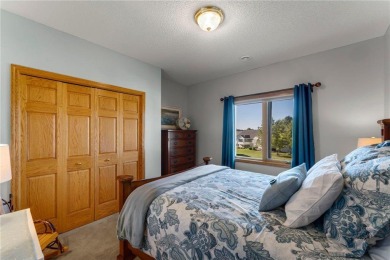 Absolutely amazing one-level living in The Wilds Golf Course on The Wilds Golf Club in Minnesota - for sale on GolfHomes.com, golf home, golf lot