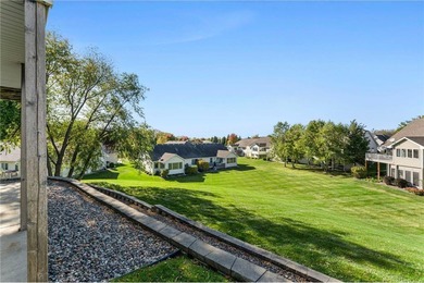 Absolutely amazing one-level living in The Wilds Golf Course on The Wilds Golf Club in Minnesota - for sale on GolfHomes.com, golf home, golf lot