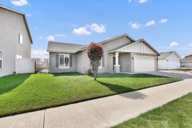 Welcome to this beautifully maintained rancher tucked into a on The Fairways at West Terrace in Washington - for sale on GolfHomes.com, golf home, golf lot