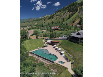 The Snake River Sporting Club is pleased to release the most on Snake River Sporting Club in Wyoming - for sale on GolfHomes.com, golf home, golf lot