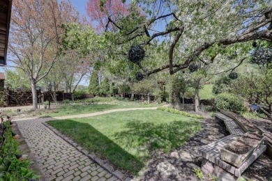 Feel the love in this beautifully maintained tri-level home on Apple Orchard Golf Course in Illinois - for sale on GolfHomes.com, golf home, golf lot
