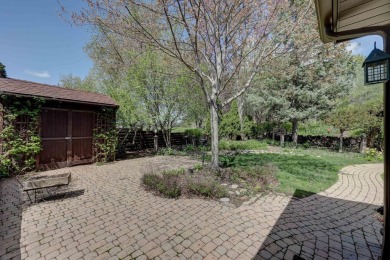 Feel the love in this beautifully maintained tri-level home on Apple Orchard Golf Course in Illinois - for sale on GolfHomes.com, golf home, golf lot