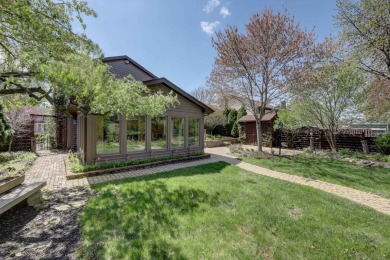 Feel the love in this beautifully maintained tri-level home on Apple Orchard Golf Course in Illinois - for sale on GolfHomes.com, golf home, golf lot
