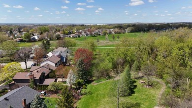 Feel the love in this beautifully maintained tri-level home on Apple Orchard Golf Course in Illinois - for sale on GolfHomes.com, golf home, golf lot