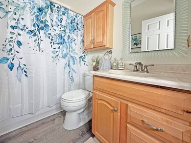 Charming Villa home features 2 bedrooms and 2 bathrooms on The Great Outdoors Golf and Country Club in Florida - for sale on GolfHomes.com, golf home, golf lot