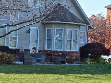 Custom built, predominantly brick 3 levels w/ almost 5k finished on Stonewolf Golf Club in Illinois - for sale on GolfHomes.com, golf home, golf lot