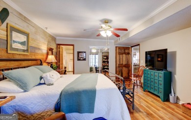 Walk right in and relax in this roomy, beautifully decorated and on Kingwood Golf Club and Resort in Georgia - for sale on GolfHomes.com, golf home, golf lot