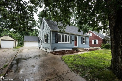 Check out this 3-bedroom home in an appealing location near on Highland Park Golf Course in Iowa - for sale on GolfHomes.com, golf home, golf lot