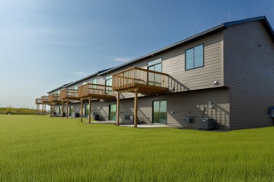 **RATE BUY DOWN** 1 Year:1% rate buy down offered with Preferred on Sugar Creek Golf Course in Iowa - for sale on GolfHomes.com, golf home, golf lot