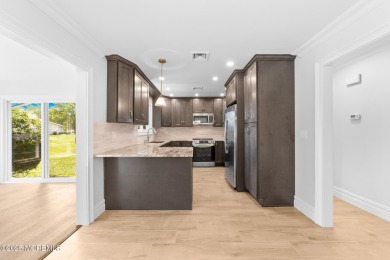 One of Clearbrook's finest!!! This completely remodeled on Clearbrook Golf Club in New Jersey - for sale on GolfHomes.com, golf home, golf lot