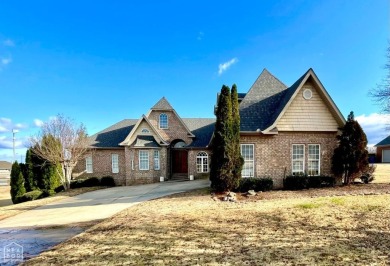 Simply put, this is a lifestyle home. It was built for fun on Sage Meadows Golf Course in Arkansas - for sale on GolfHomes.com, golf home, golf lot