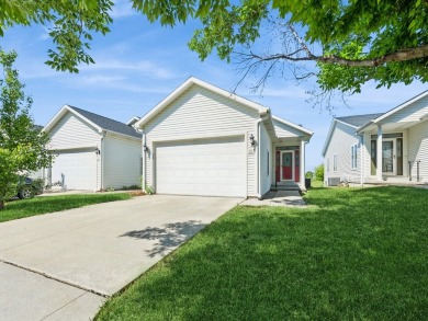 Ranch townhome that walks out to Deer Run Golf Course with 1440 on Deer Run Golf Club and DR in Iowa - for sale on GolfHomes.com, golf home, golf lot