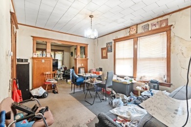 Great investment opportunity. ABNB potential. Live in one unit on Marquette Park Golf Course in Illinois - for sale on GolfHomes.com, golf home, golf lot