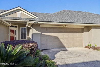 Beautifully Updated 3-Bedroom, 2-Bath Townhome in Eagle Harbor - on Golf Club At Fleming Island in Florida - for sale on GolfHomes.com, golf home, golf lot