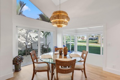 This single story home offers 3 bedrooms, 3.5 baths, 2 car on Jonathans Landing Golf Club in Florida - for sale on GolfHomes.com, golf home, golf lot