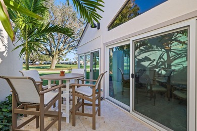 This single story home offers 3 bedrooms, 3.5 baths, 2 car on Jonathans Landing Golf Club in Florida - for sale on GolfHomes.com, golf home, golf lot