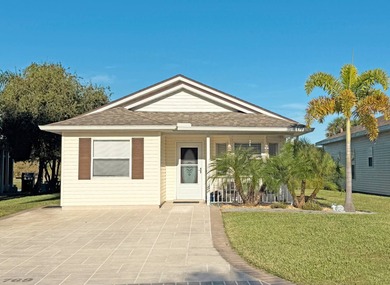 Newly renovated 2 bedroom 2 bath villa with views of Egret Lake on The Great Outdoors Golf and Country Club in Florida - for sale on GolfHomes.com, golf home, golf lot