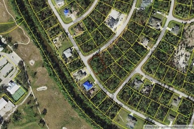 Beautiful oversized corner lot waiting for you to build your on Bobcat Trail Golf Club in Florida - for sale on GolfHomes.com, golf home, golf lot