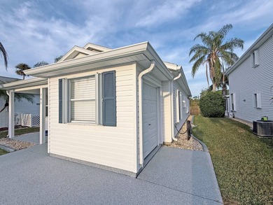 Beautifully renovated villa with golf course and lake views! on The Great Outdoors Golf and Country Club in Florida - for sale on GolfHomes.com, golf home, golf lot