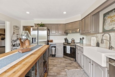 Luxurios Golf Course Townhome with Hill Country Views in on Riverhill Country Club in Texas - for sale on GolfHomes.com, golf home, golf lot