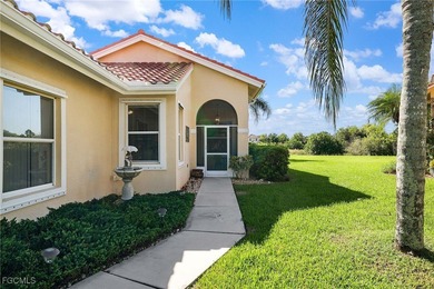 BRAND NEW TILE ROOF! Welcome to your 100% move-in ready, quiet on Mirror Lakes Golf Club in Florida - for sale on GolfHomes.com, golf home, golf lot