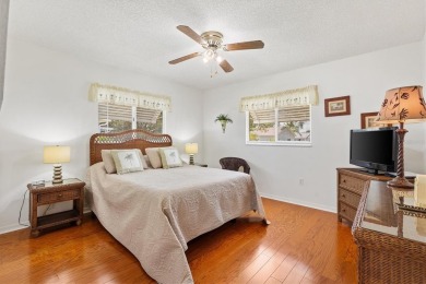 Welcome to the good life in the Beautiful, fun-filled 55+ Gated on The Links of Spruce Creek in Florida - for sale on GolfHomes.com, golf home, golf lot