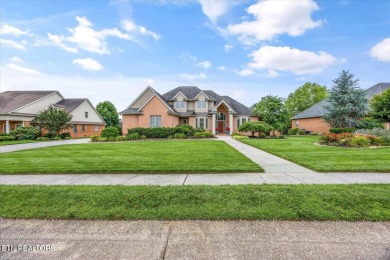Gorgeous home! Renovated gourmet kitchen with sunny bright white on Green Meadow Country Club in Tennessee - for sale on GolfHomes.com, golf home, golf lot