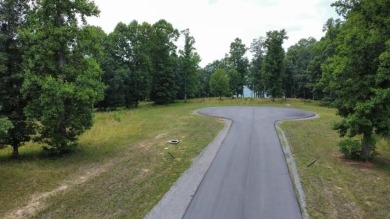 Welcome to the beauty of Jasper Highlands - the premiere gated on Sequatchie Valley Golf and Country Club in Tennessee - for sale on GolfHomes.com, golf home, golf lot
