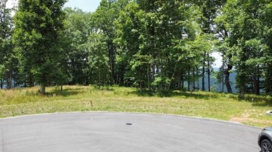 Welcome to the beauty of Jasper Highlands - the premiere gated on Sequatchie Valley Golf and Country Club in Tennessee - for sale on GolfHomes.com, golf home, golf lot