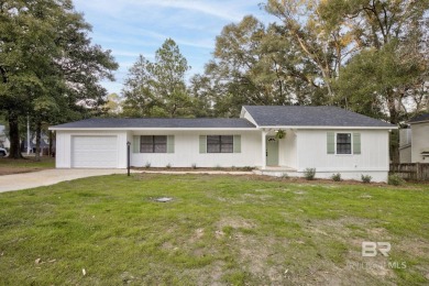 Welcome to this beautifully updated ranch home in the desirable on Lake Forest Yacht and Country Club in Alabama - for sale on GolfHomes.com, golf home, golf lot